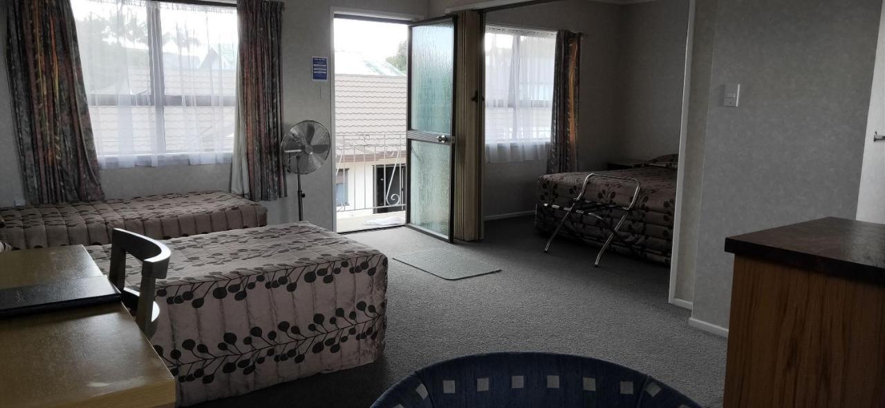 Cypress Court Motel Whangarei Kültér fotó